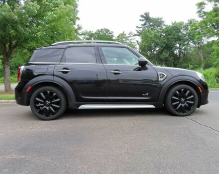 Чорний Міні Кантрімен, об'ємом двигуна 2 л та пробігом 44 тис. км за 11200 $, фото 7 на Automoto.ua