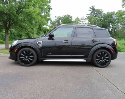 Чорний Міні Кантрімен, об'ємом двигуна 2 л та пробігом 44 тис. км за 11200 $, фото 3 на Automoto.ua