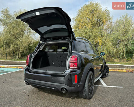 Черный Мини Кантримен, объемом двигателя 2 л и пробегом 73 тыс. км за 23999 $, фото 22 на Automoto.ua