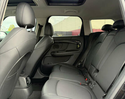 Черный Мини Кантримен, объемом двигателя 2 л и пробегом 73 тыс. км за 23900 $, фото 24 на Automoto.ua