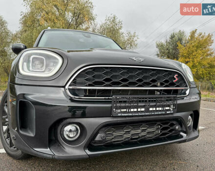 Черный Мини Кантримен, объемом двигателя 2 л и пробегом 73 тыс. км за 23900 $, фото 6 на Automoto.ua