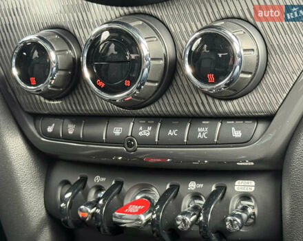 Черный Мини Кантримен, объемом двигателя 2 л и пробегом 73 тыс. км за 23999 $, фото 37 на Automoto.ua