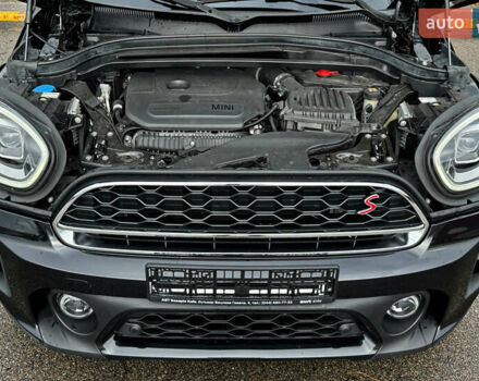 Черный Мини Кантримен, объемом двигателя 2 л и пробегом 73 тыс. км за 23900 $, фото 13 на Automoto.ua