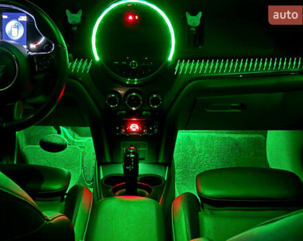 Черный Мини Кантримен, объемом двигателя 2 л и пробегом 73 тыс. км за 23900 $, фото 46 на Automoto.ua