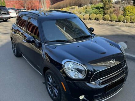 Черный Мини Кантримен, объемом двигателя 1.6 л и пробегом 143 тыс. км за 11900 $, фото 1 на Automoto.ua