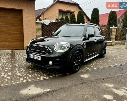 Черный Мини Кантримен, объемом двигателя 1.5 л и пробегом 110 тыс. км за 20999 $, фото 1 на Automoto.ua