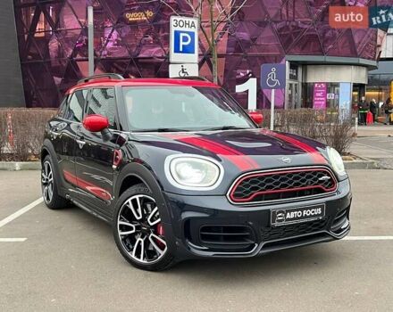 Черный Мини Кантримен, объемом двигателя 2 л и пробегом 80 тыс. км за 29990 $, фото 1 на Automoto.ua