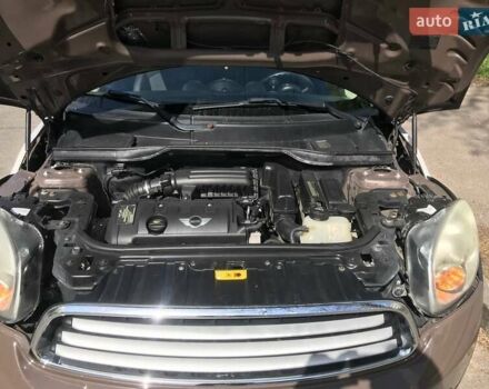 Коричневий Міні Кантрімен, об'ємом двигуна 1.6 л та пробігом 153 тис. км за 10300 $, фото 36 на Automoto.ua