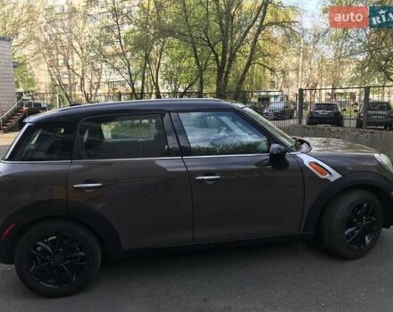 Коричневий Міні Кантрімен, об'ємом двигуна 1.6 л та пробігом 153 тис. км за 10300 $, фото 3 на Automoto.ua