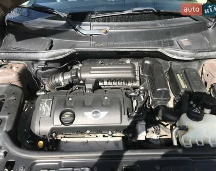 Коричневий Міні Кантрімен, об'ємом двигуна 1.6 л та пробігом 153 тис. км за 10300 $, фото 34 на Automoto.ua