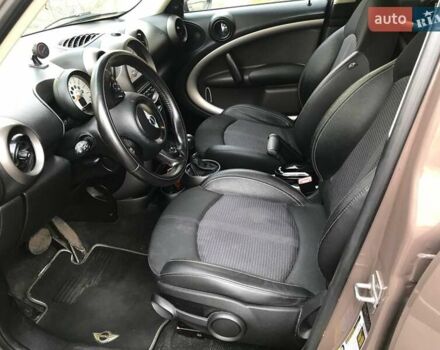 Коричневий Міні Кантрімен, об'ємом двигуна 1.6 л та пробігом 153 тис. км за 10300 $, фото 21 на Automoto.ua