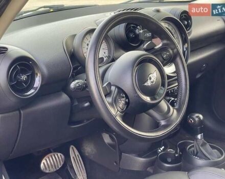 Коричневый Мини Кантримен, объемом двигателя 1.6 л и пробегом 92 тыс. км за 13500 $, фото 7 на Automoto.ua