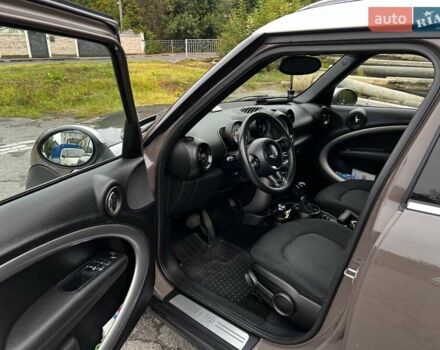 Коричневый Мини Кантримен, объемом двигателя 2 л и пробегом 108 тыс. км за 12450 $, фото 6 на Automoto.ua