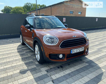 Коричневый Мини Кантримен, объемом двигателя 1.5 л и пробегом 87 тыс. км за 17400 $, фото 3 на Automoto.ua