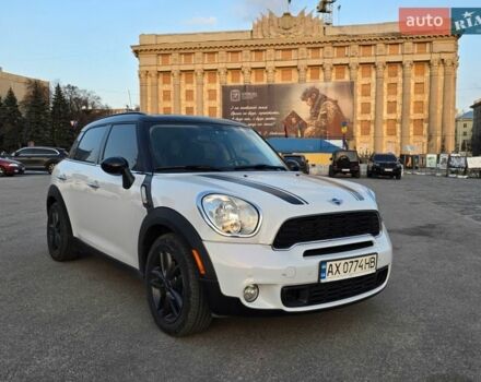Коричневий Міні Кантрімен, об'ємом двигуна 1.6 л та пробігом 84 тис. км за 11777 $, фото 1 на Automoto.ua
