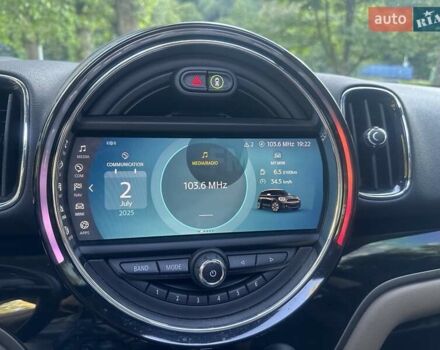 Красный Мини Кантримен, объемом двигателя 2 л и пробегом 83 тыс. км за 22950 $, фото 60 на Automoto.ua