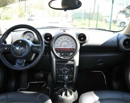 Червоний Міні Кантрімен, об'ємом двигуна 1.6 л та пробігом 112 тис. км за 8500 $, фото 3 на Automoto.ua