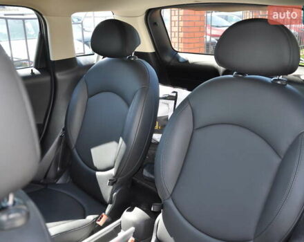 Міні Кантрімен 2012 у Одесі на Automoto.ua Червоний Міні Кантрімен, об'ємом двигуна 1.6 л та пробігом 112 тис. км за 8500 $, фото 20 на Automoto.ua