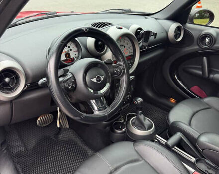 Красный Мини Кантримен, объемом двигателя 1.6 л и пробегом 153 тыс. км за 9200 $, фото 8 на Automoto.ua