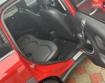 Червоний Міні Кантрімен, об'ємом двигуна 1.6 л та пробігом 134 тис. км за 10300 $, фото 4 на Automoto.ua