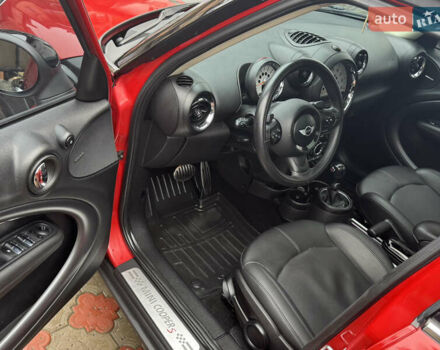 Червоний Міні Кантрімен, об'ємом двигуна 1.6 л та пробігом 134 тис. км за 10300 $, фото 18 на Automoto.ua