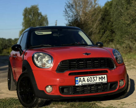 Червоний Міні Кантрімен, об'ємом двигуна 1.6 л та пробігом 160 тис. км за 9900 $, фото 1 на Automoto.ua