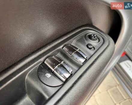 Червоний Міні Кантрімен, об'ємом двигуна 1.6 л та пробігом 159 тис. км за 8999 $, фото 44 на Automoto.ua