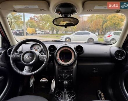 Червоний Міні Кантрімен, об'ємом двигуна 1.6 л та пробігом 159 тис. км за 8999 $, фото 75 на Automoto.ua