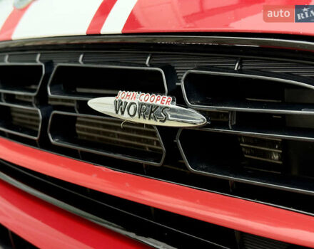 Червоний Міні Кантрімен, об'ємом двигуна 1.6 л та пробігом 139 тис. км за 13400 $, фото 3 на Automoto.ua