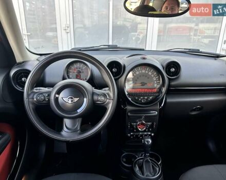 Красный Мини Кантримен, объемом двигателя 1.6 л и пробегом 122 тыс. км за 13500 $, фото 15 на Automoto.ua