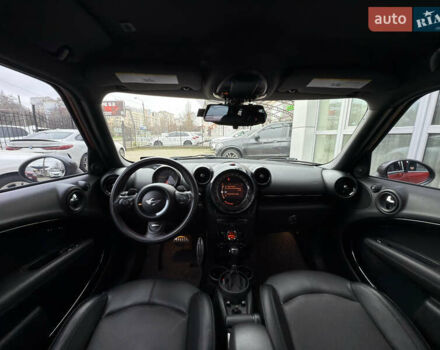 Червоний Міні Кантрімен, об'ємом двигуна 1.6 л та пробігом 139 тис. км за 13400 $, фото 14 на Automoto.ua