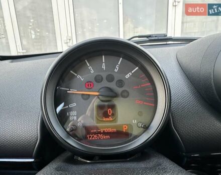 Красный Мини Кантримен, объемом двигателя 1.6 л и пробегом 122 тыс. км за 13500 $, фото 18 на Automoto.ua