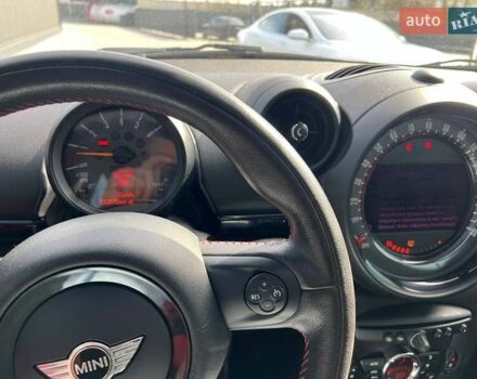 Червоний Міні Кантрімен, об'ємом двигуна 2 л та пробігом 298 тис. км за 8885 $, фото 23 на Automoto.ua