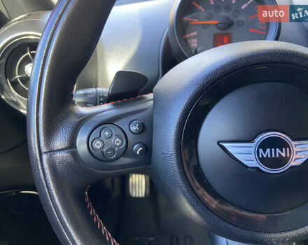 Червоний Міні Кантрімен, об'ємом двигуна 1.6 л та пробігом 80 тис. км за 13900 $, фото 37 на Automoto.ua