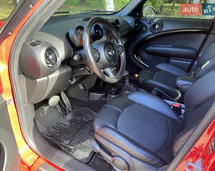 Червоний Міні Кантрімен, об'ємом двигуна 1.6 л та пробігом 80 тис. км за 13900 $, фото 23 на Automoto.ua
