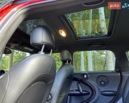 Червоний Міні Кантрімен, об'ємом двигуна 1.6 л та пробігом 80 тис. км за 13900 $, фото 26 на Automoto.ua