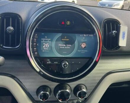 Червоний Міні Кантрімен, об'ємом двигуна 2 л та пробігом 23 тис. км за 25700 $, фото 28 на Automoto.ua