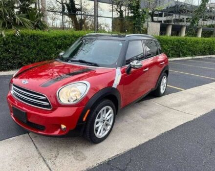 Червоний Міні Кантрімен, об'ємом двигуна 2 л та пробігом 60 тис. км за 2000 $, фото 1 на Automoto.ua