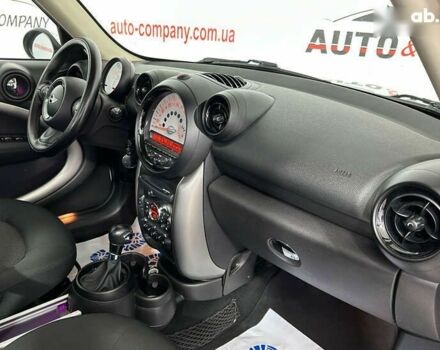 Мини Кантримен, объемом двигателя 2 л и пробегом 201 тыс. км за 11250 $, фото 7 на Automoto.ua