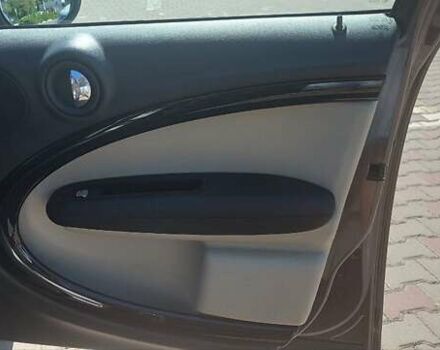 Міні Кантрімен, об'ємом двигуна 2 л та пробігом 113 тис. км за 12500 $, фото 8 на Automoto.ua