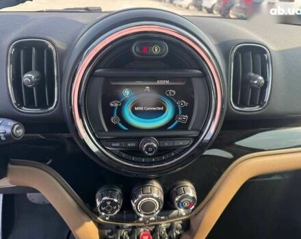 Мини Кантримен, объемом двигателя 2 л и пробегом 116 тыс. км за 24500 $, фото 12 на Automoto.ua