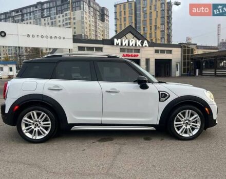 Мини Кантримен, объемом двигателя 2 л и пробегом 92 тыс. км за 18900 $, фото 11 на Automoto.ua