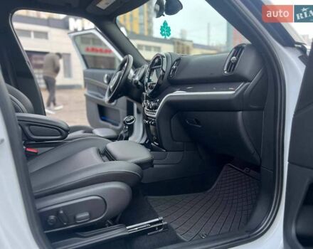 Мини Кантримен, объемом двигателя 2 л и пробегом 92 тыс. км за 18900 $, фото 25 на Automoto.ua