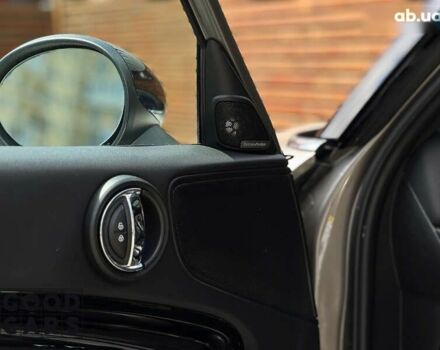 Міні Кантрімен, об'ємом двигуна 2 л та пробігом 92 тис. км за 19500 $, фото 10 на Automoto.ua