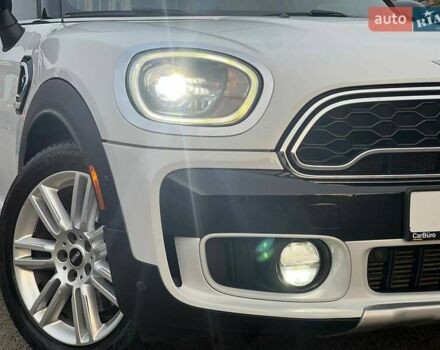 Мини Кантримен, объемом двигателя 2 л и пробегом 92 тыс. км за 18900 $, фото 2 на Automoto.ua