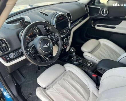 Мини Кантримен, объемом двигателя 2 л и пробегом 71 тыс. км за 19300 $, фото 13 на Automoto.ua