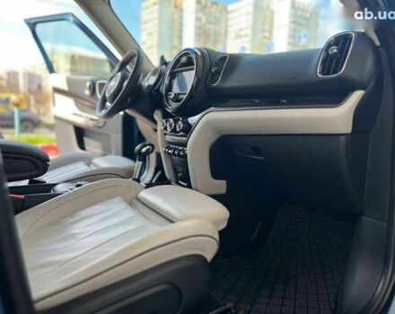 Мини Кантримен, объемом двигателя 2 л и пробегом 71 тыс. км за 19300 $, фото 22 на Automoto.ua