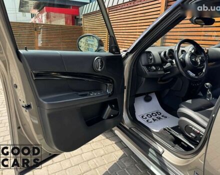 Міні Кантрімен, об'ємом двигуна 2 л та пробігом 92 тис. км за 19500 $, фото 9 на Automoto.ua