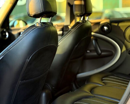 Мини Кантримен 2013 в Одессе на Automoto.ua Мини Кантримен, объемом двигателя 2 л и пробегом 102 тыс. км за 14000 $, фото 5 на Automoto.ua