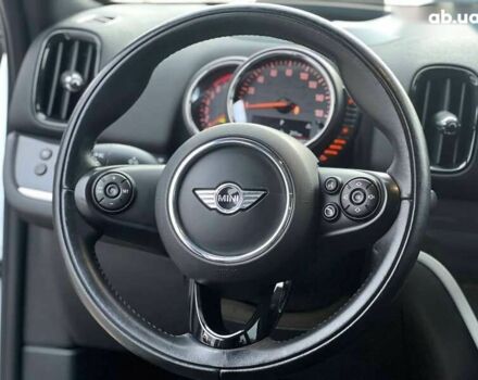 Мини Кантримен, объемом двигателя 2 л и пробегом 92 тыс. км за 18900 $, фото 22 на Automoto.ua